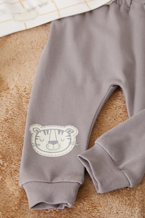 Ekru Kareli Aslan Baskılı Erkek Bebek Eşofman Takımı 17445