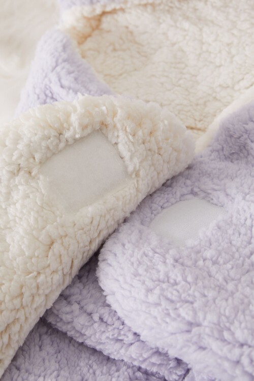 Erkek Bebek Mavi Kulaklı Peluş Kundak 17486