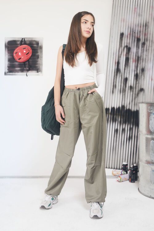 Haki Lastikli Paça Kız Çocuk Paraşüt Pantolon 17560