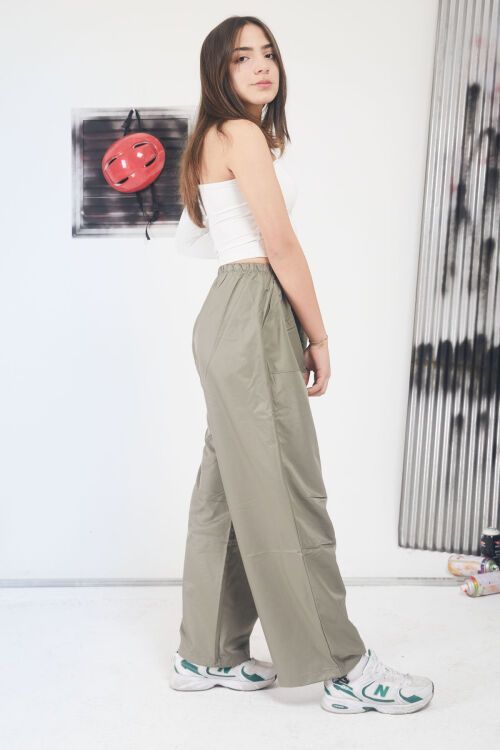 Haki Lastikli Paça Kız Çocuk Paraşüt Pantolon 17560