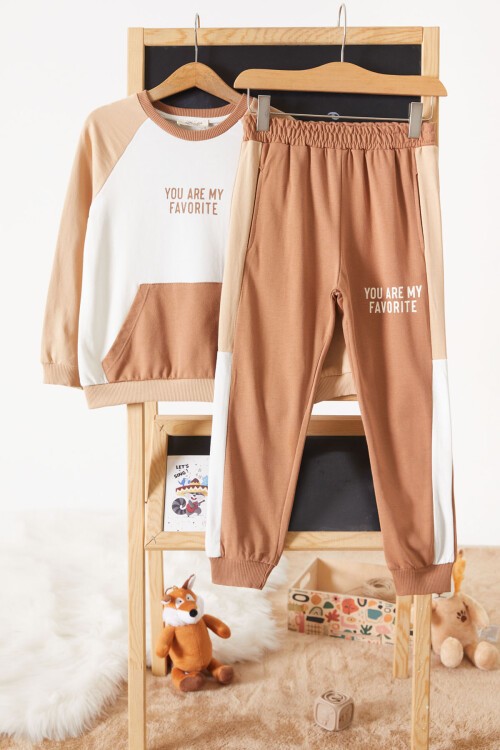 Kahve Kanguru Cepli Şeritli Erkek Çocuk Eşofman Takımı 17543