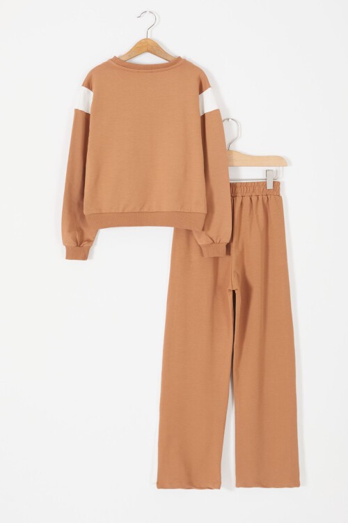 Kahverengi Kabartmalı Yazılı Şeritli Kız Çocuk Eşofman Takımı 17386
