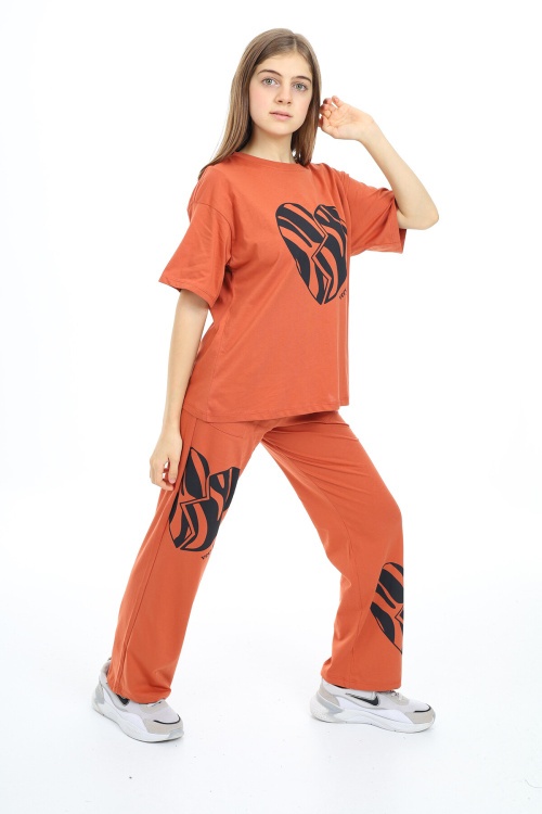 Kahverengi Kalp Baskılı Kız Çocuk Takım 17892