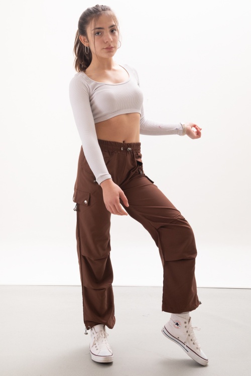 Kahverengi Kapak Detaylı Beli Lastikli Kız Paraşüt Pantolon 18054