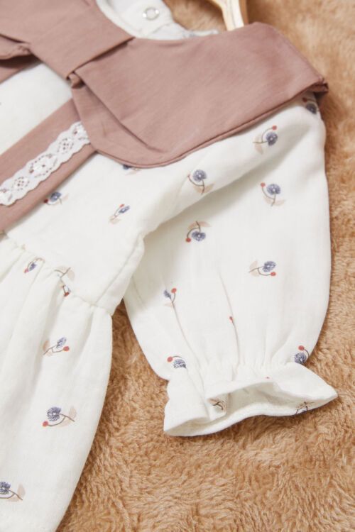 Kahverengi Kurdele Yakalı Desenli Kız Bebek Yenidoğan 3lü Takım 17627