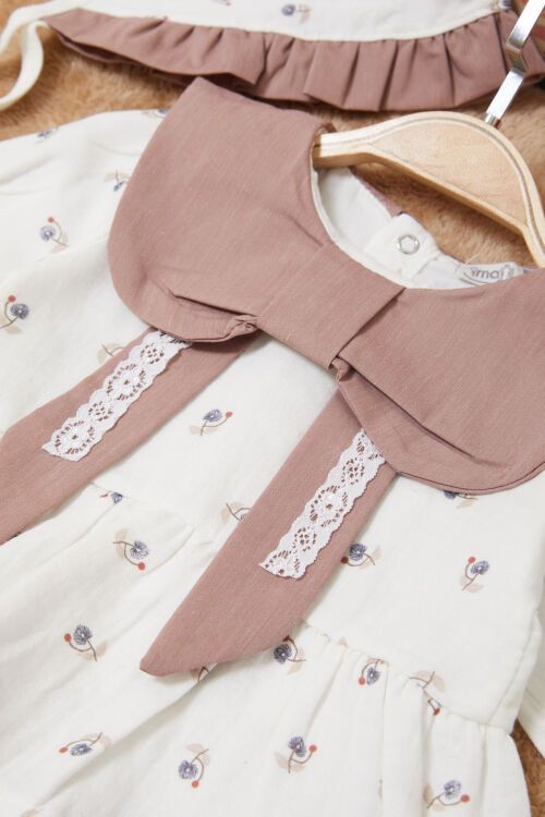 Kahverengi Kurdele Yakalı Desenli Kız Bebek Yenidoğan 3lü Takım 17627