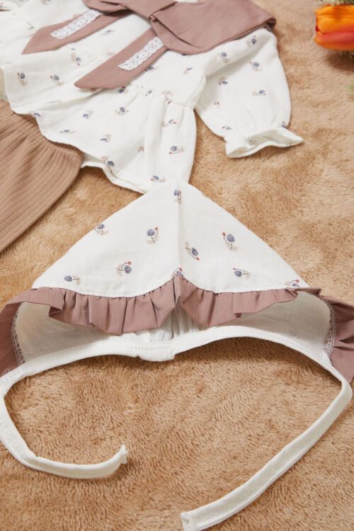 Kahverengi Kurdele Yakalı Desenli Kız Bebek Yenidoğan 3lü Takım 17627