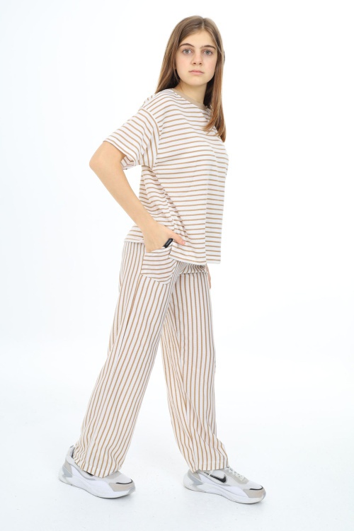 Kahverengi Kısa Kollu Çizgili Kız Çocuk Takım 17979