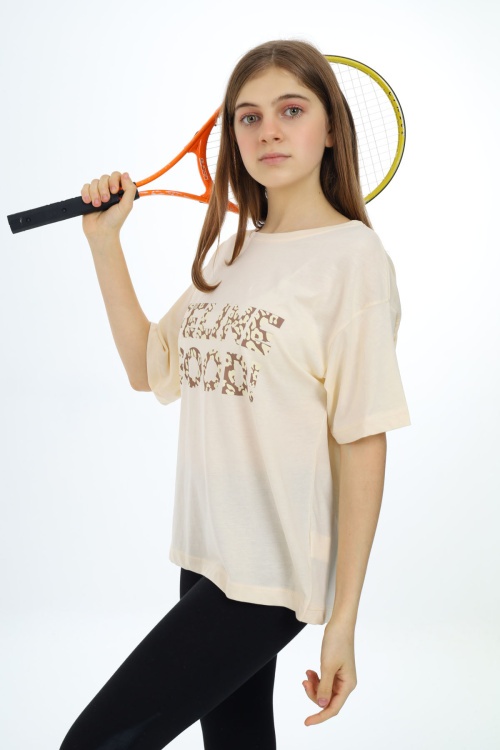 Krem Leopar Desenli Yazılı Bisiklet Yaka Kız T-shirt 18007