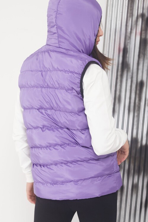 Lila Kapüşonlu Fermuar Cepli Kız Çocuk Şişme Yelek 17534