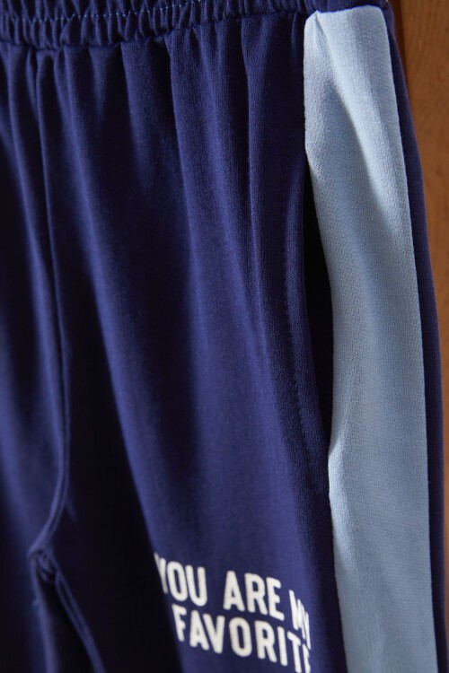 Mavi Kanguru Cepli Şeritli Erkek Çocuk Eşofman Takımı 17546