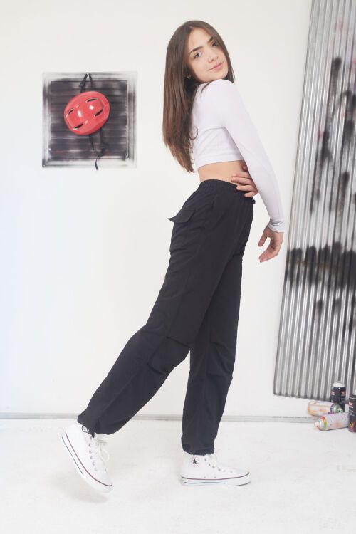 Siyah Ayarlanabilir Yüksek Bel Kız Çocuk Paraşüt Pantolon 17653