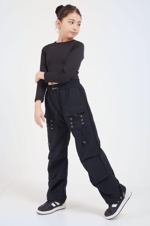 Siyah Bağcık Cep Detaylı Kız Çocuk Paraşüt Pantolon 17629