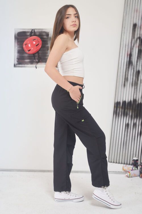 Siyah Fermuar Cepli Kız Çocuk Paraşüt Pantolon 17600