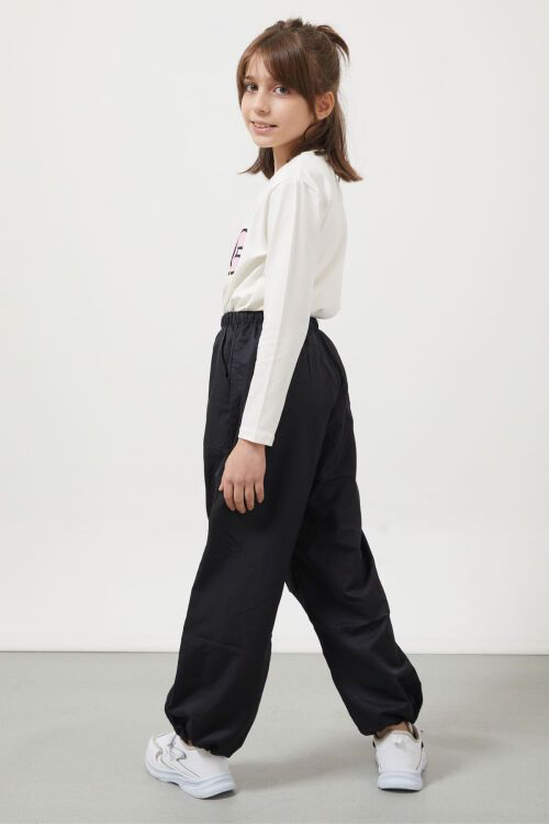 Siyah Lastikli Paça Kız Çocuk Paraşüt Pantolon 17559