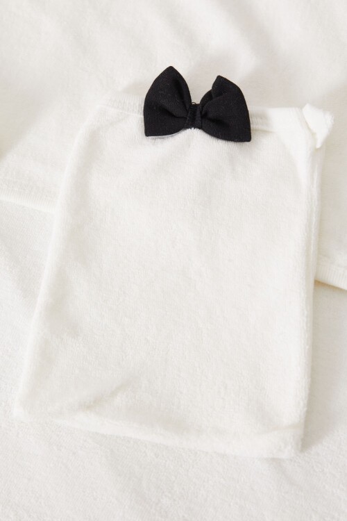 Somon Panda Baskılı Keseli Kız Bebek Havlu 17491