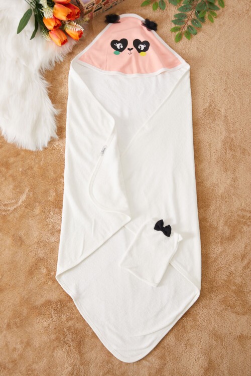 Somon Panda Baskılı Keseli Kız Bebek Havlu 17491