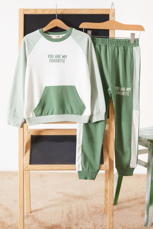 Yeşil Kanguru Cepli Şeritli Erkek Çocuk Eşofman Takımı 17545