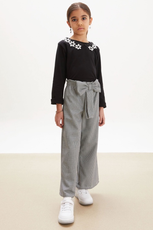 Siyah Dantel Detaylı Bluzlu Fiyonklu Pantolonlu Kız Takım 18163