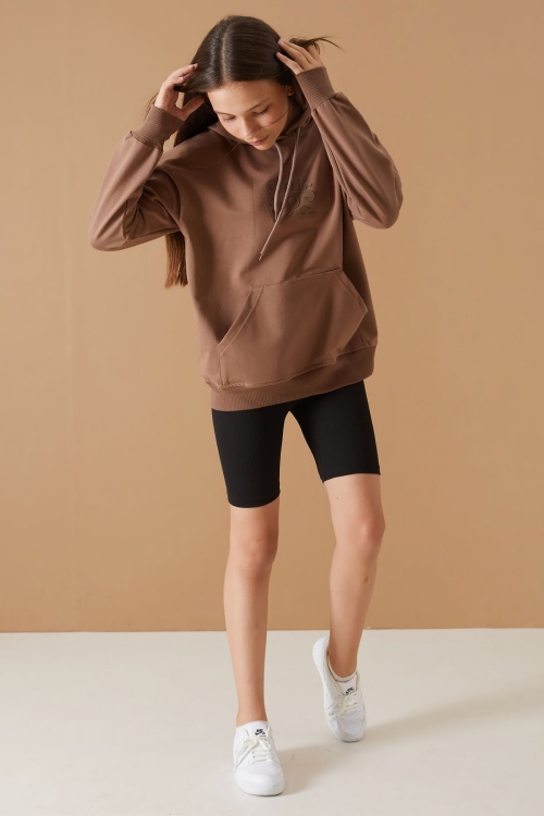 Kahverengi Yazı Kabartma Baskılı Kapüşonlu Kız Çocuk Sweatshirt 19310
