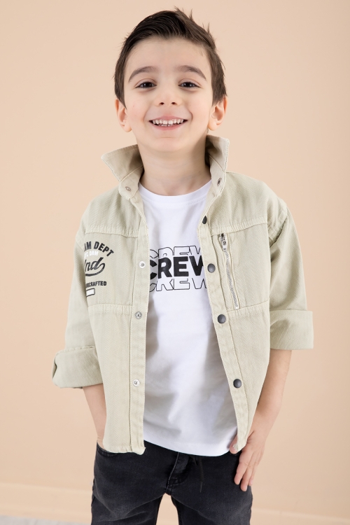 Erkek Çocuk Bej Fermuar Cepli Yazı Baskılı Tişörtlü Ceket 20090