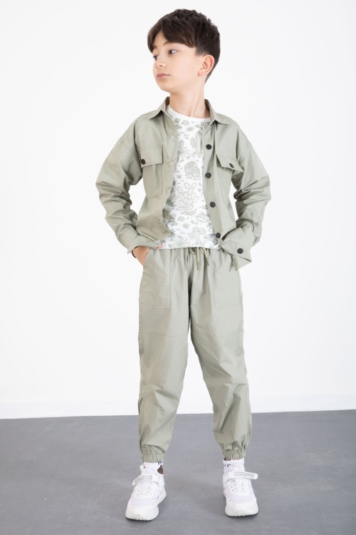 Yeşil Baskılı Tişörtlü Paraşüt Gömlek ve Pantolonlu Erkek Çocuk 3lü Takım 20515