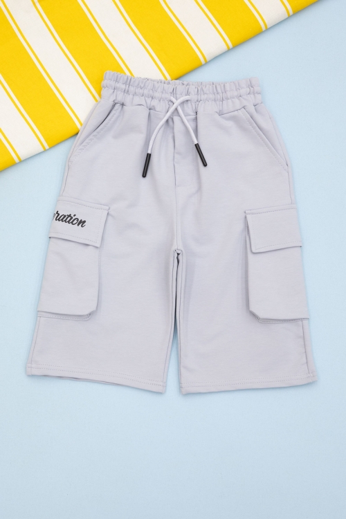 Açık Gri Cebi Yazı Baskılı Beli Lastikli Erkek Çocuk Şort 21162