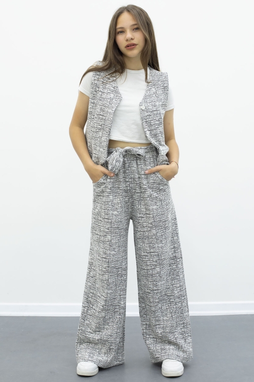 Siyah Düğmeli Yelekli Geniş Paça Kuşaklı Pantolonlu Kız Çocuk 2li Takım 21008