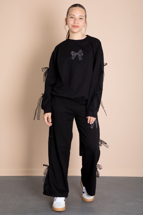 Siyah Yanları Fiyonk Detaylı Geniş Paça Kız Çocuk Eşofman Takımı 21196