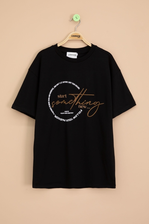 Siyah Yazı Nakışlı Sırtı Baskılı Erkek Çocuk Bisiklet Yaka Tişört 20895