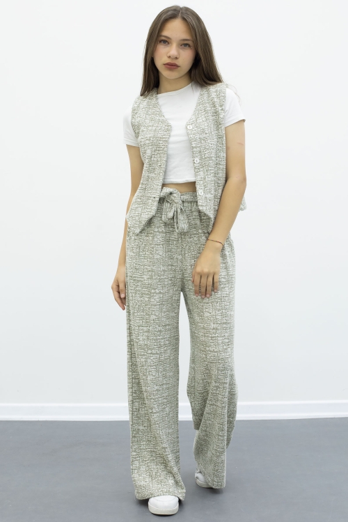 Yeşil Düğmeli Yelekli Geniş Paça Kuşaklı Pantolonlu Kız Çocuk 2li Takım 21010