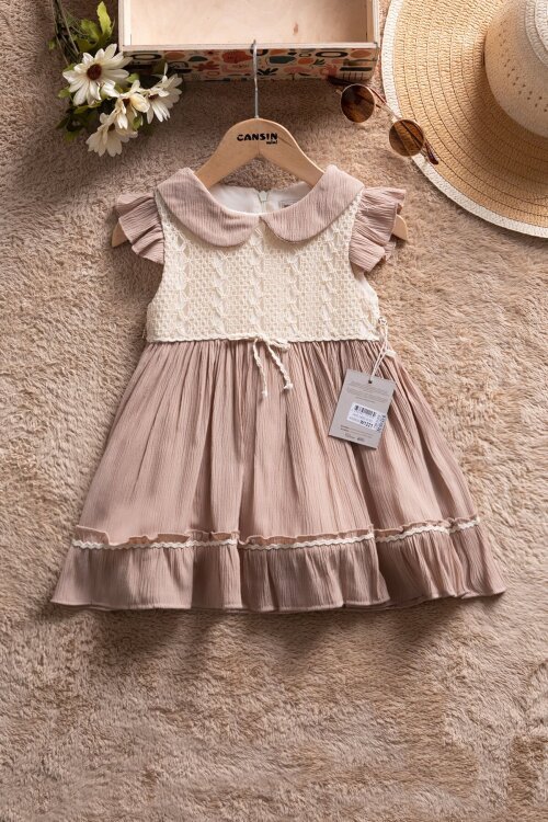 Kahverengi Kolları Fırfırlı Dantel İşlemeli Kız Bebek Elbise  22656