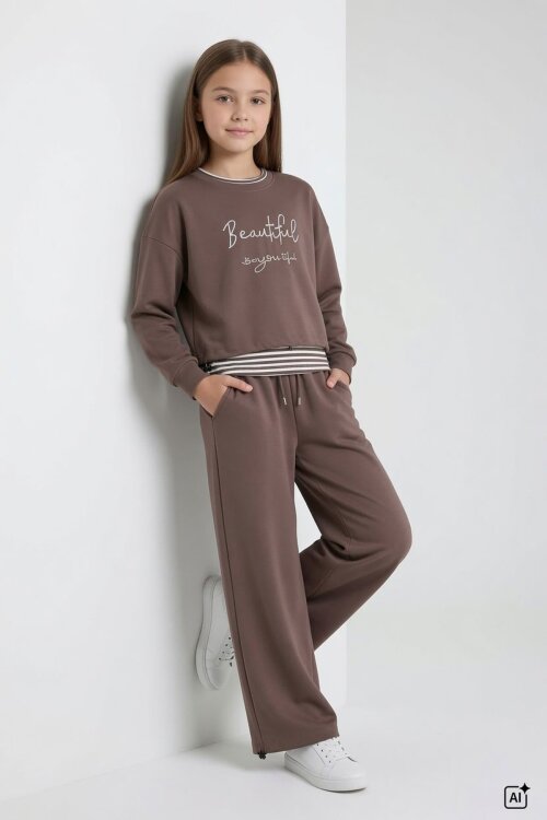 Kahverengi Kız Çocuk Çizgili Croplu Sweatshirt 3lü Geniş Paça Eşofman Takımı 24777